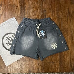 Hellstar Grey Mirrorfaced Sweatshorts